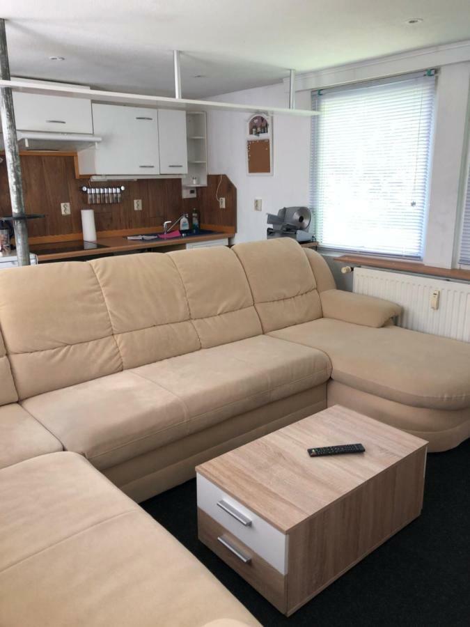 Bungalow Am Wald 柏林附近贝尔瑙 外观 照片